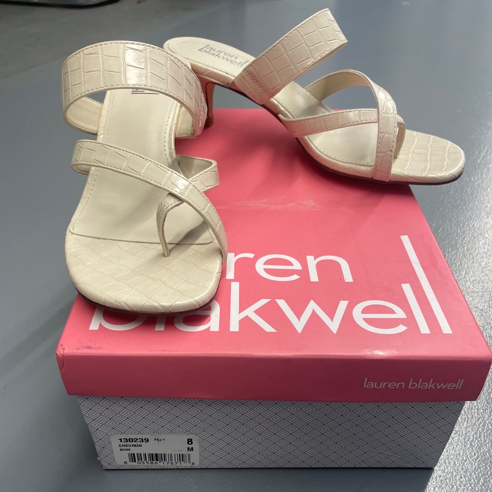 Womens heel size 8